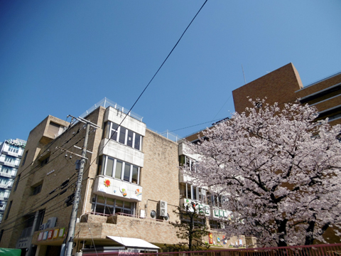 老人福祉センター舞鶴園(外観)