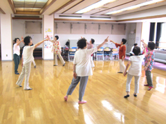 シニア教室 手話ダンス教室
